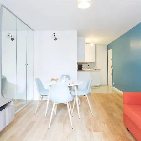 Parisian Charm Studio - Ideal Stay For 3 Guests *