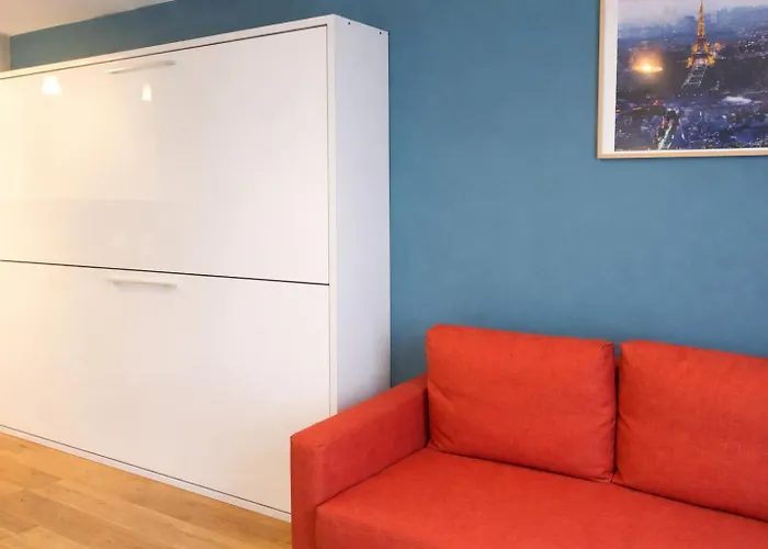 Parisian Charm - Ideal For 3 Guests باريس